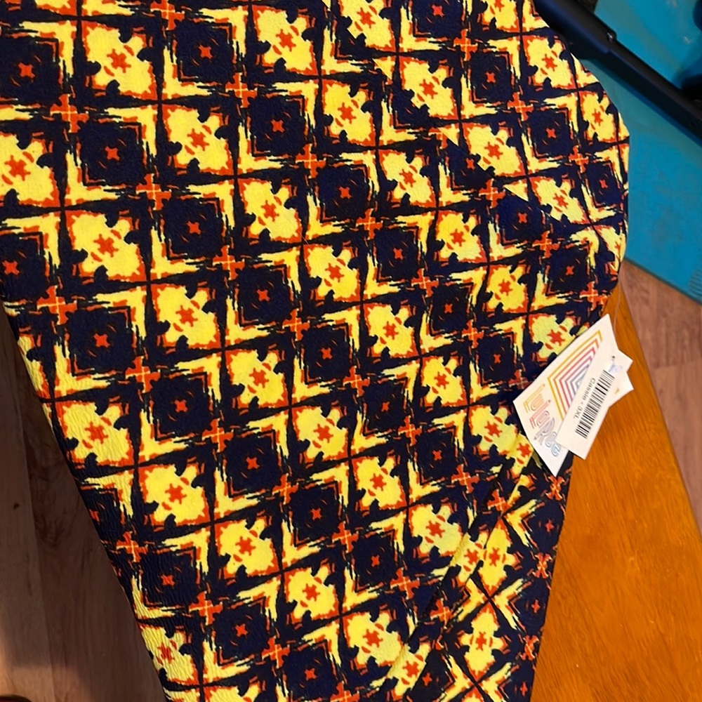 new skirt , never worn